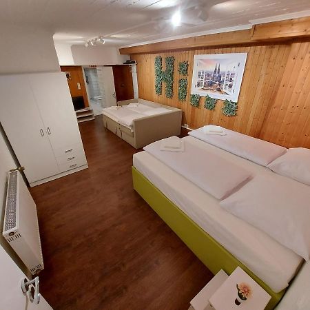 Basement Apartment Colonia Exterior foto