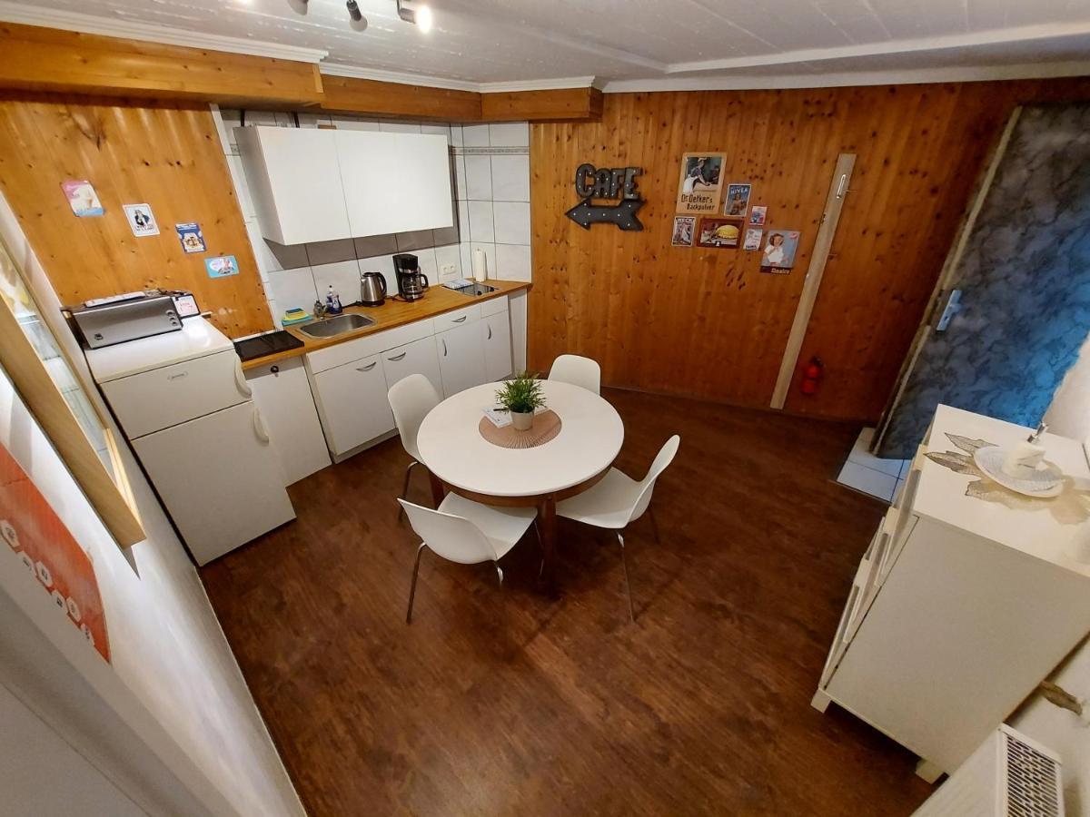 Basement Apartment Colonia Exterior foto
